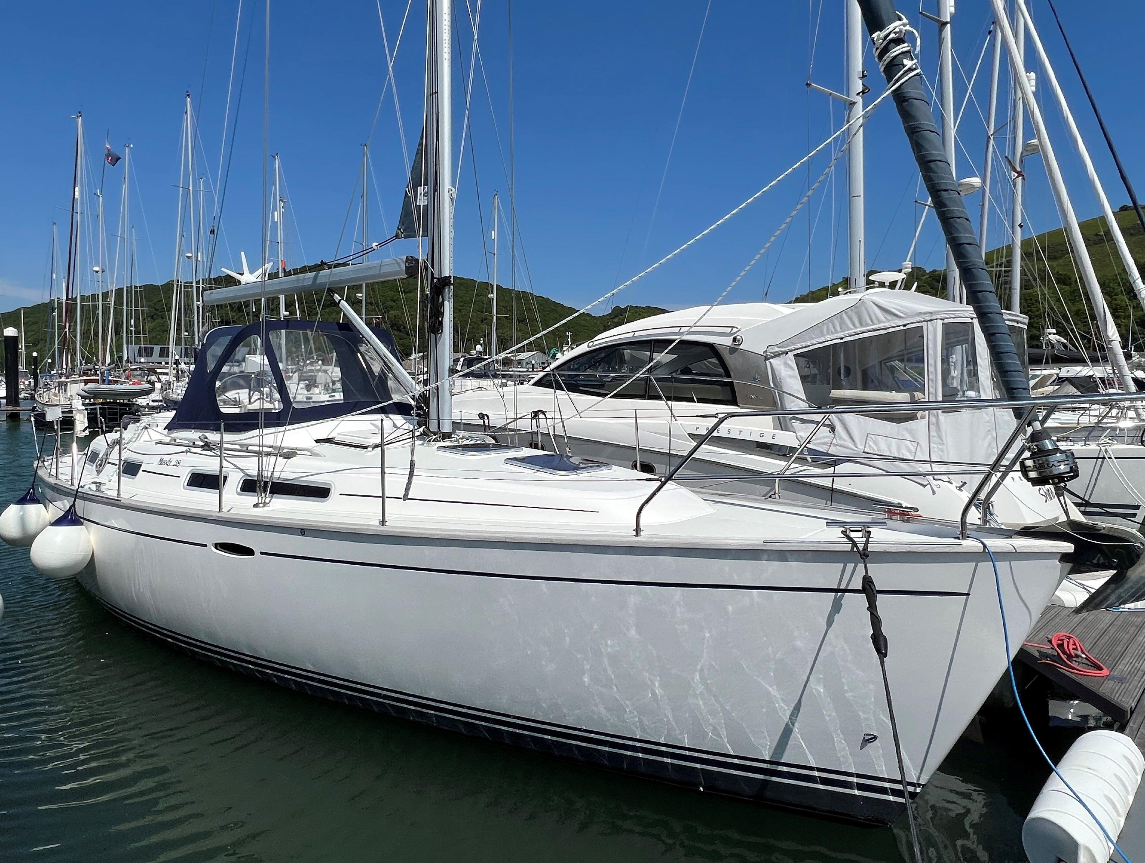 Moody 38 CC | 12m | 2001 - Devon | Boats and Outboards