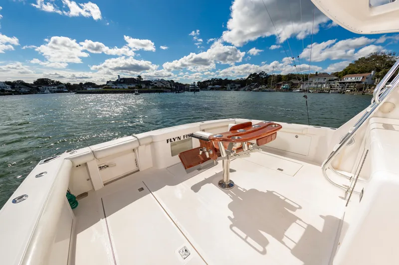 Fly'n Fish Yacht Photos Pics 