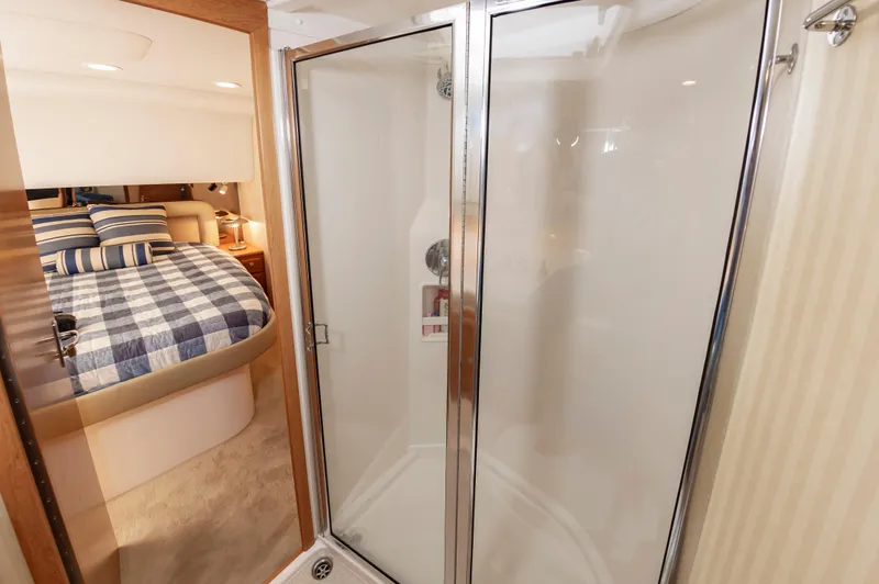 Fly'n Fish Yacht Photos Pics 