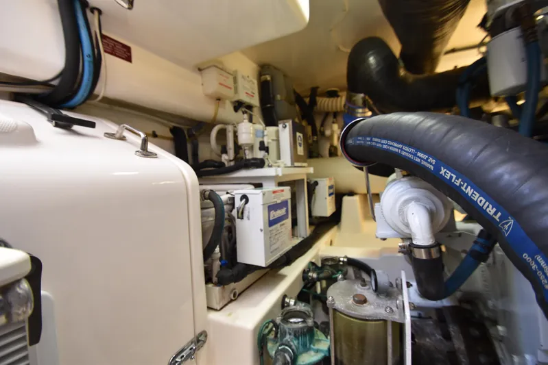 Fly'n Fish Yacht Photos Pics Aft Of Port Engine