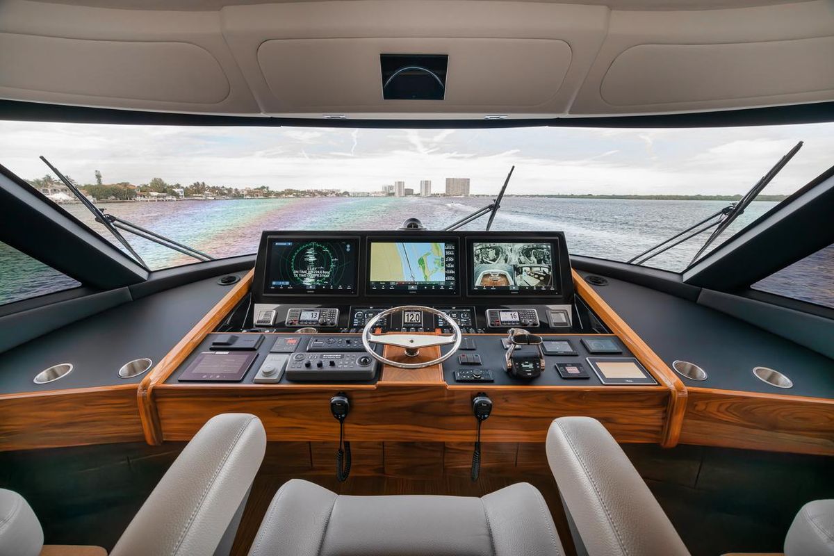 2024 Viking 72 