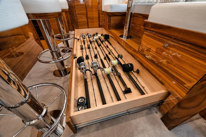 Chelsea Yacht Photos Pics Viking 72 Skybridge Chelsea - Rod Storage