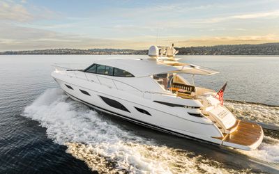 Yacht