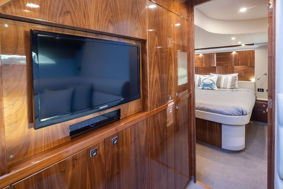 2017 Riviera 60 