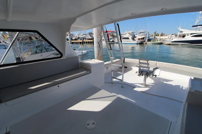 Pure Magic Yacht Photos Pics Interior view of 2006 Island Hopper Sportfisher boat docked at marina.