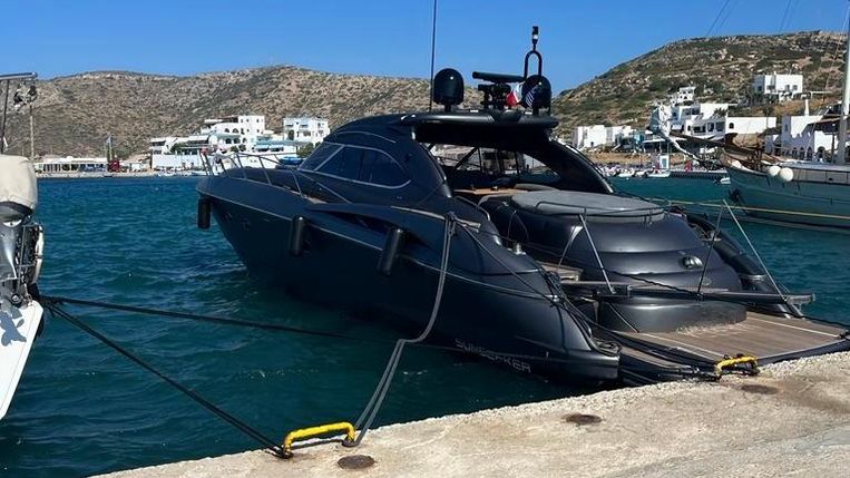 2001-60-4-sunseeker-predator-60