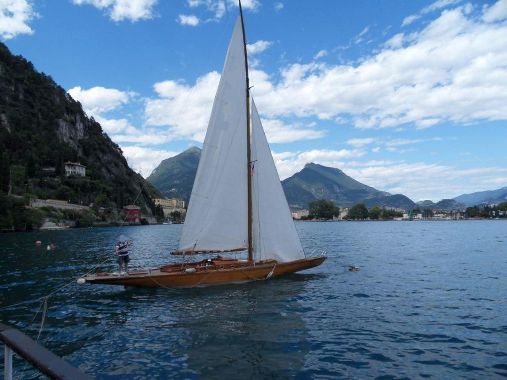 1980 Custom 1980 wooden boat Unspecified for sale - YachtWorld