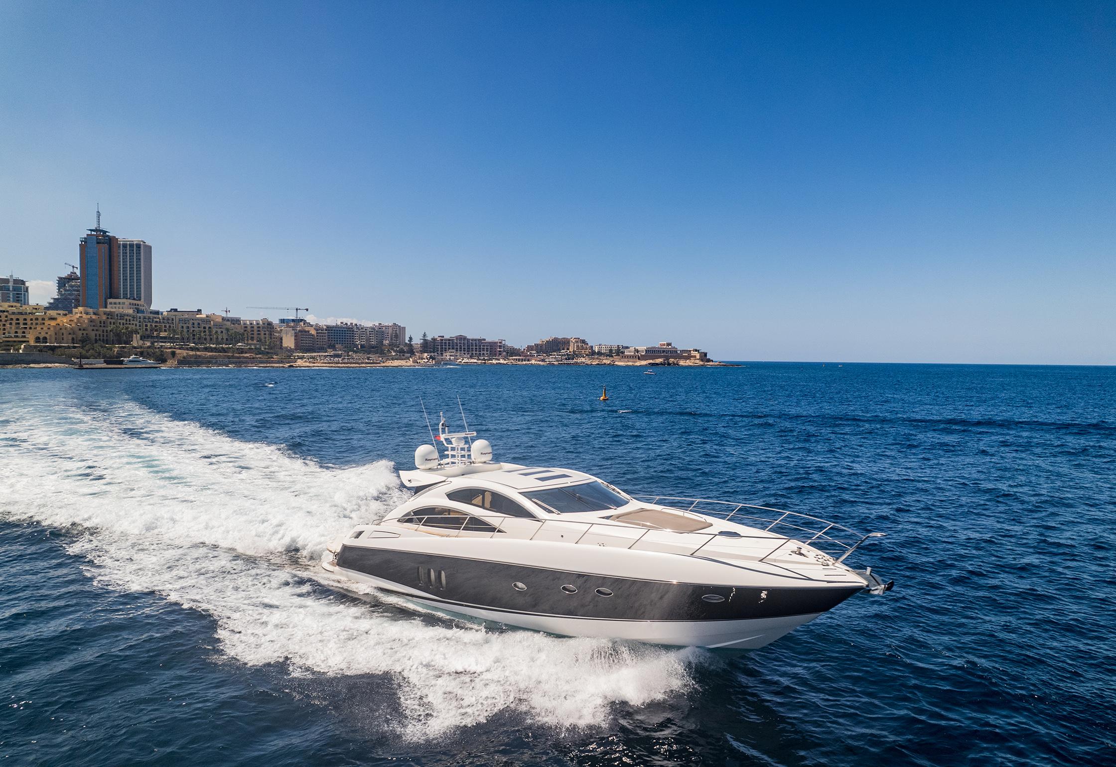 2008 Sunseeker Predator 62