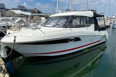 2016 Beneteau Antares 8.80