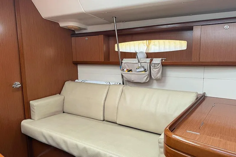  Yacht Photos Pics 2007 Beneteau Oceanis 46