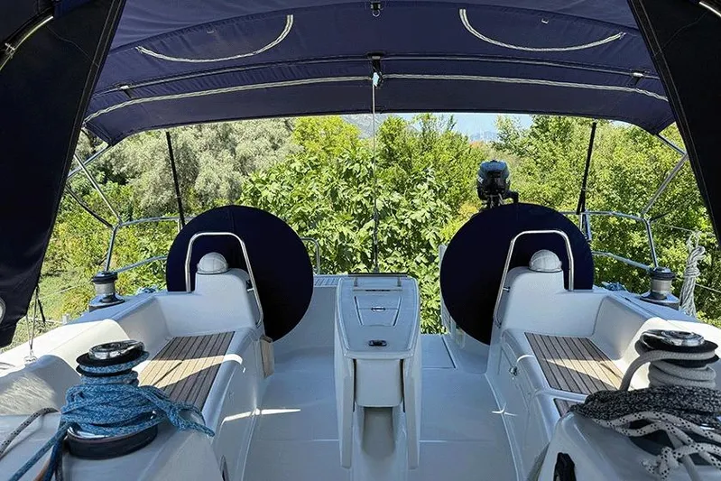  Yacht Photos Pics 2007 Beneteau Oceanis 46