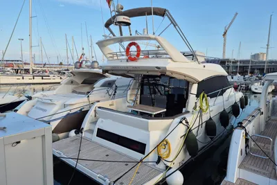 2018 Prestige 460