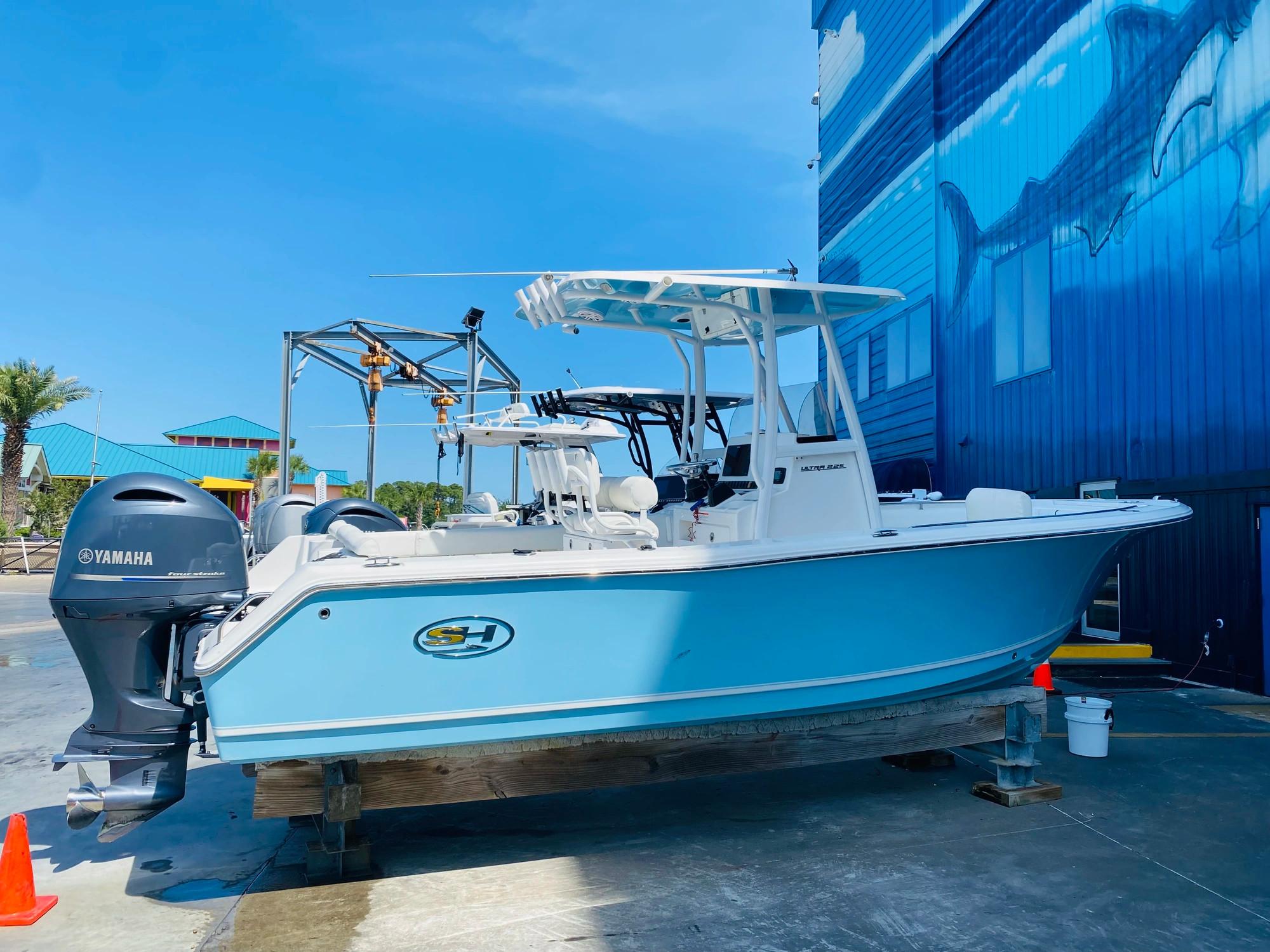 2016 Sea Hunt 225 Ultra Center Console for sale - YachtWorld