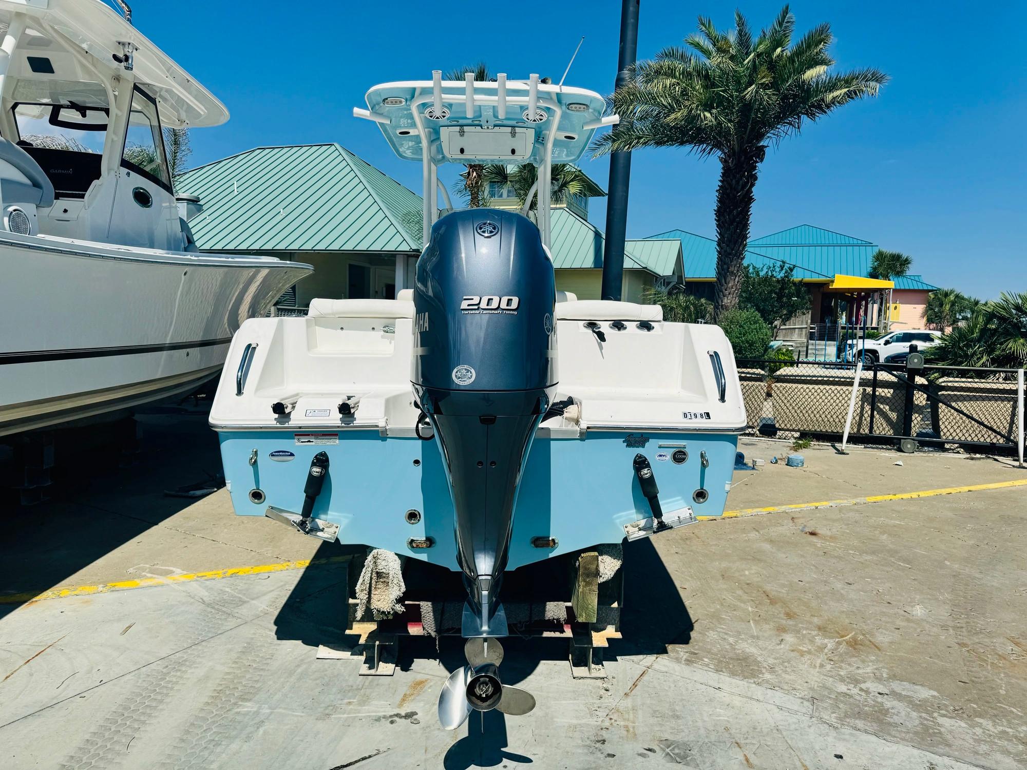 2016 Sea Hunt 225 Ultra Center Console for sale - YachtWorld