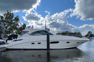 2012 Sea Ray 470 Sundancer