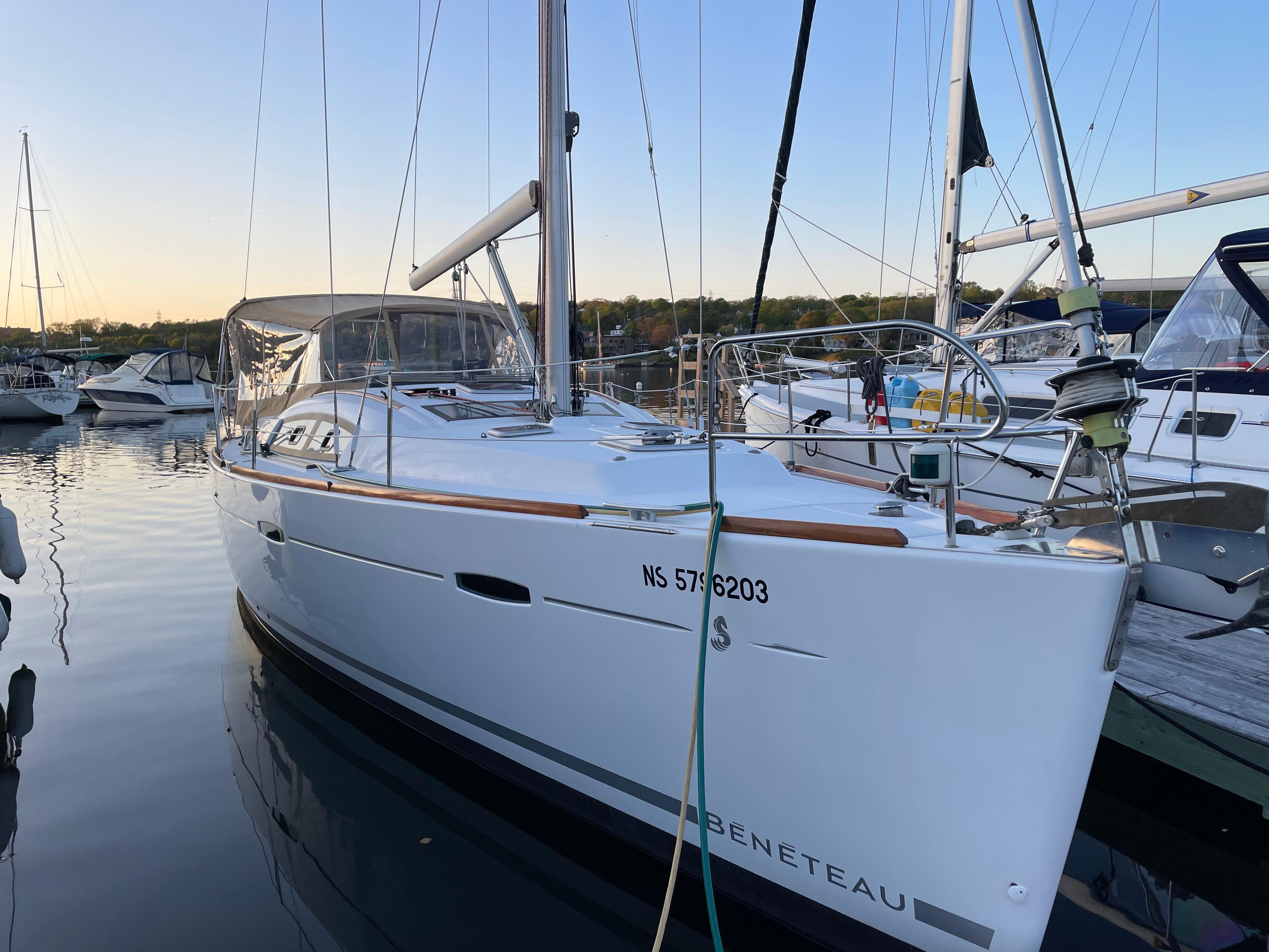 2009 Beneteau 40 Cruiser for sale - YachtWorld