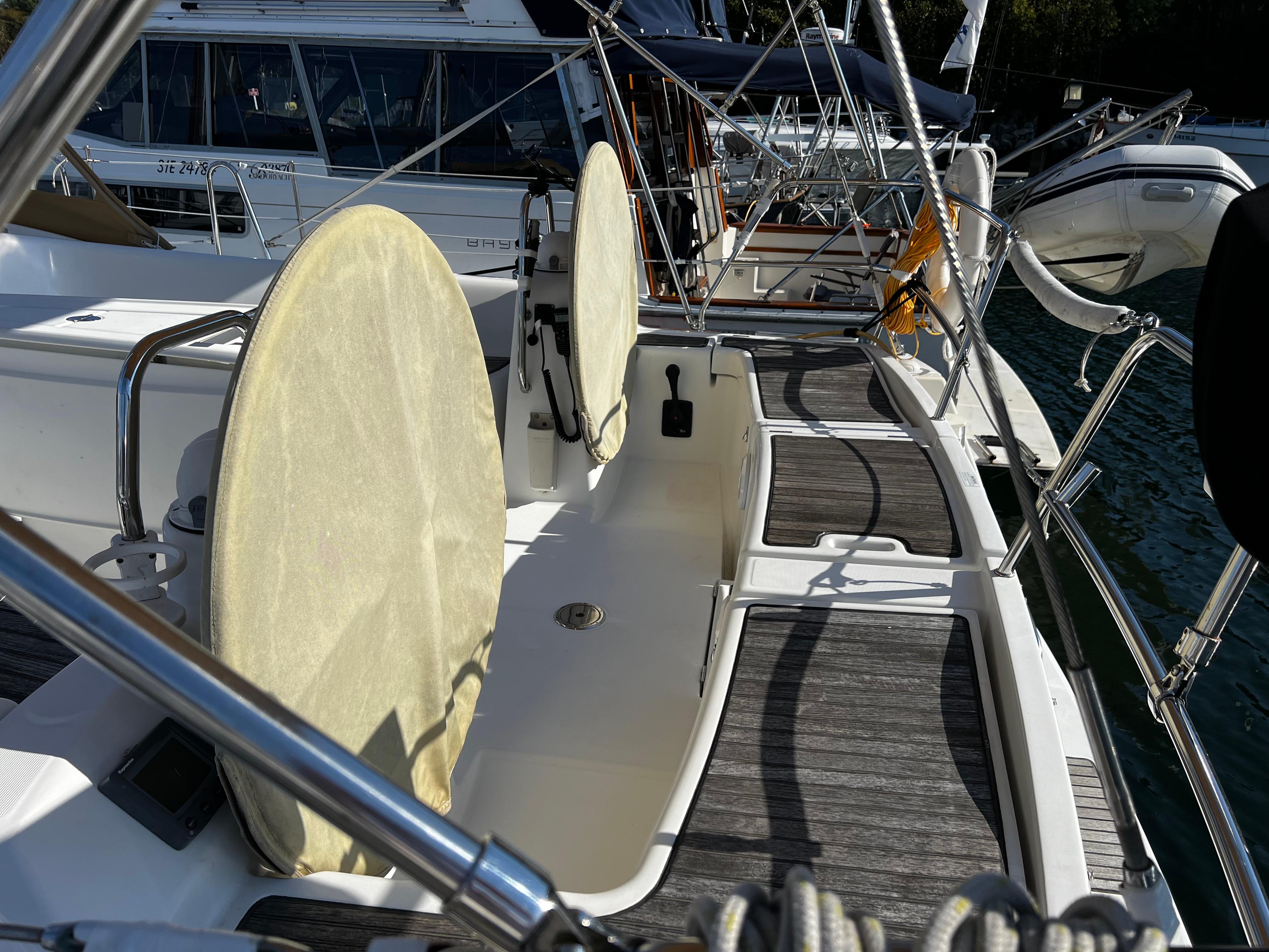 2009 Beneteau 40 Cruiser for sale - YachtWorld