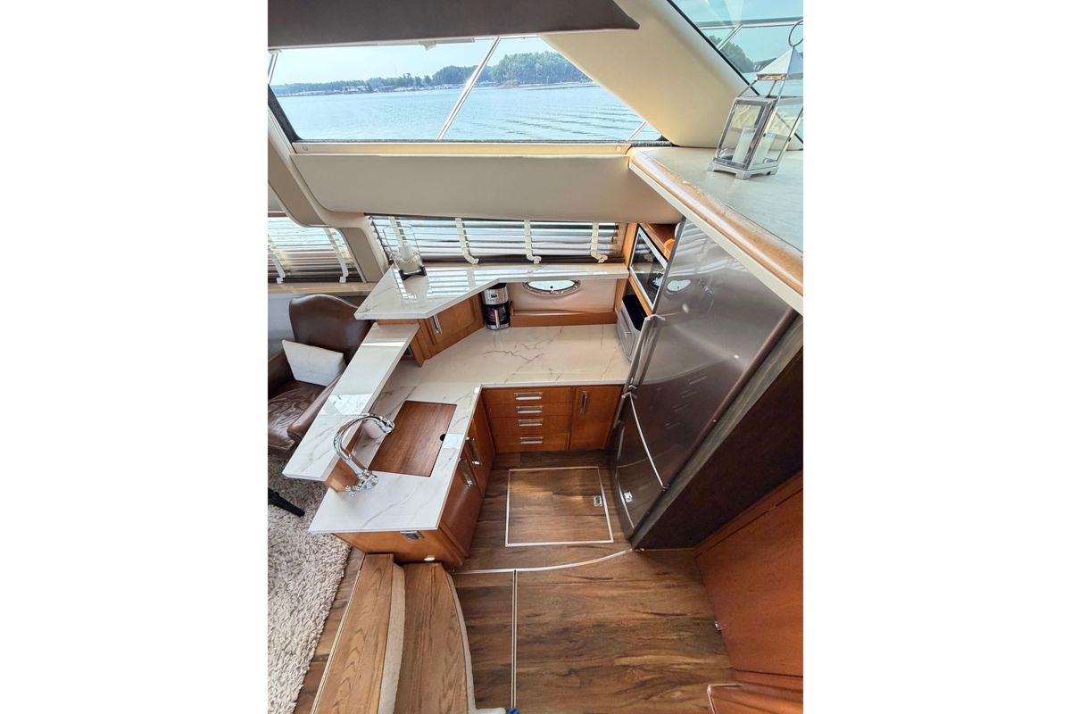 2004 Meridian 47 