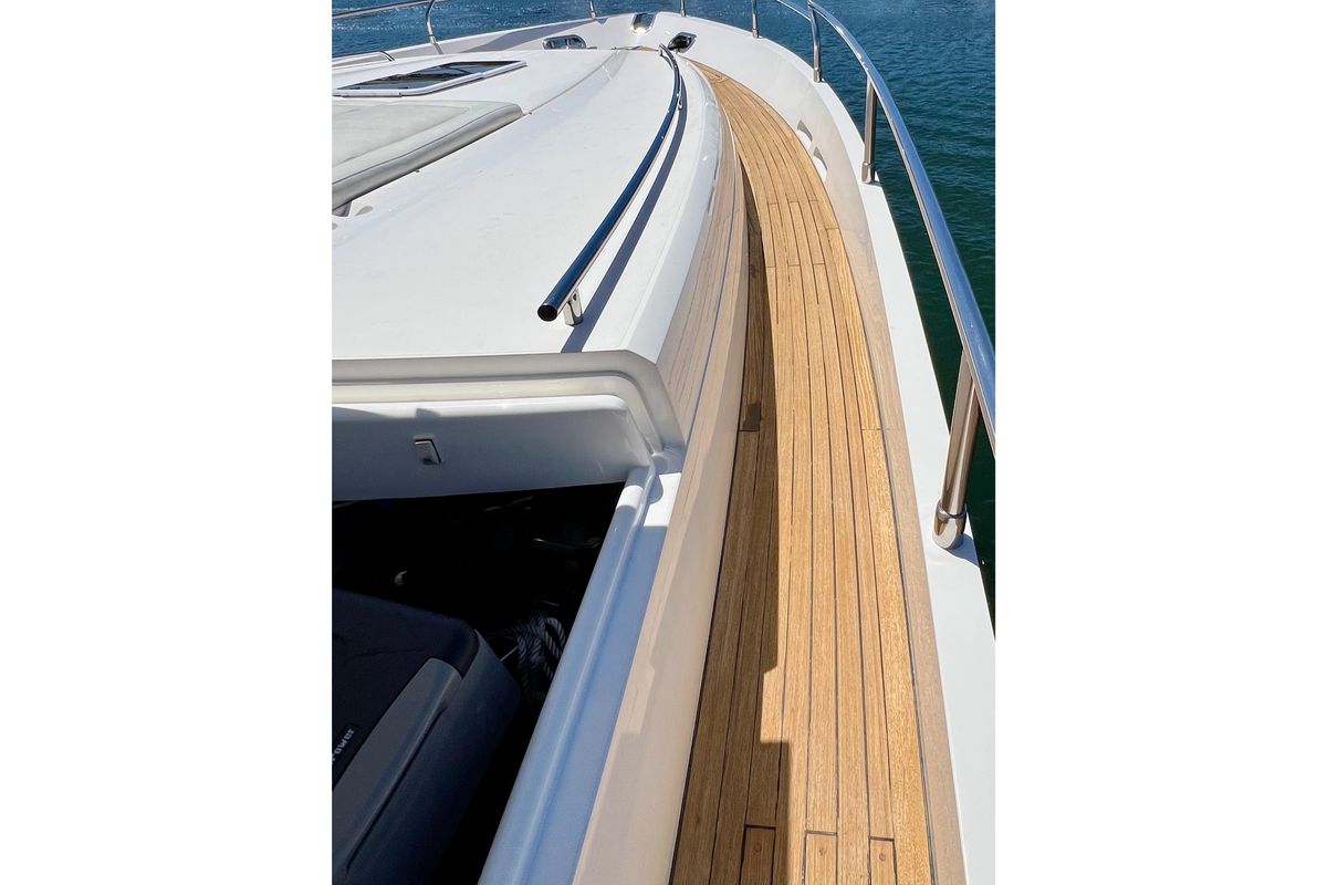 2010 Princess 78 
