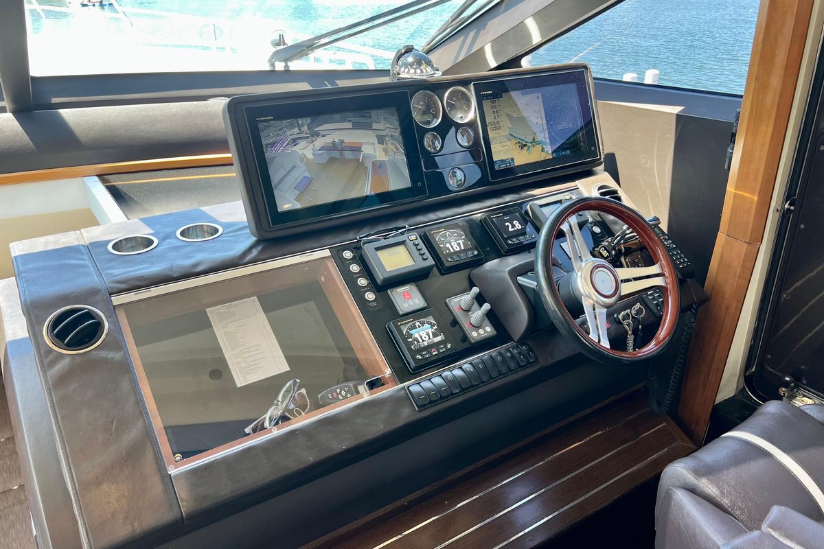 2010 Princess 78 