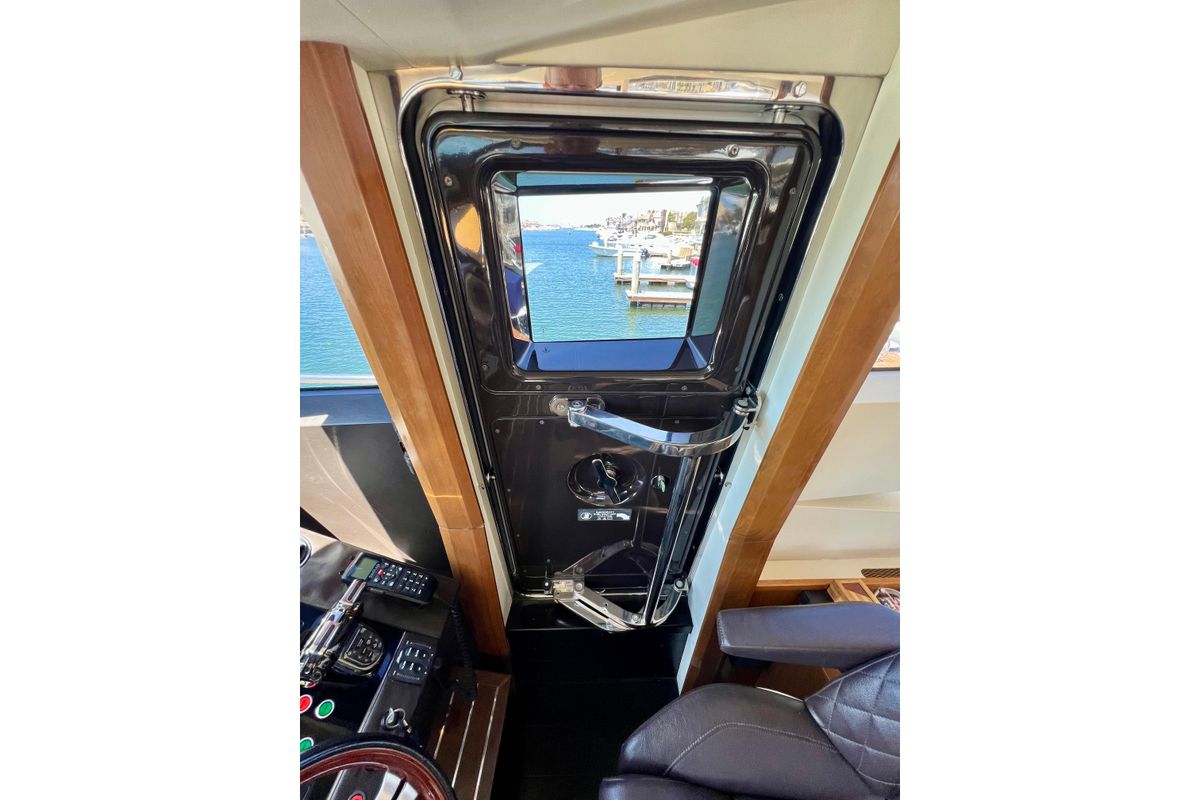 2010 Princess 78 