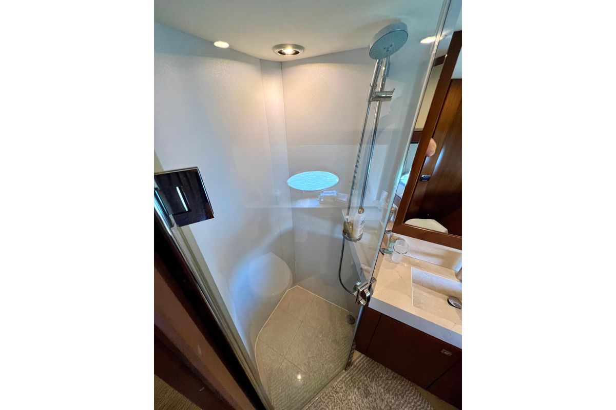 2010 Princess 78 