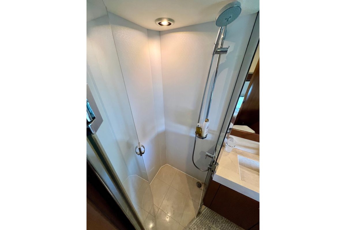 2010 Princess 78 