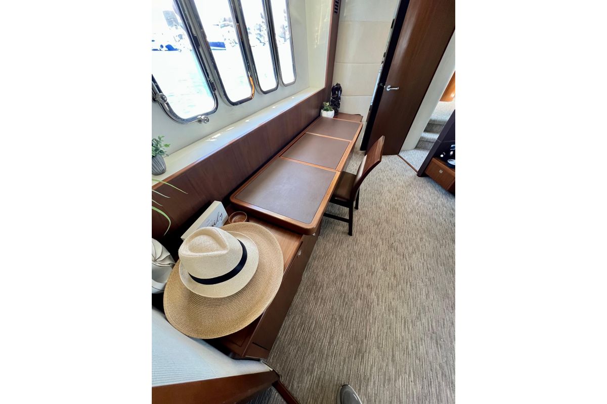 2010 Princess 78 