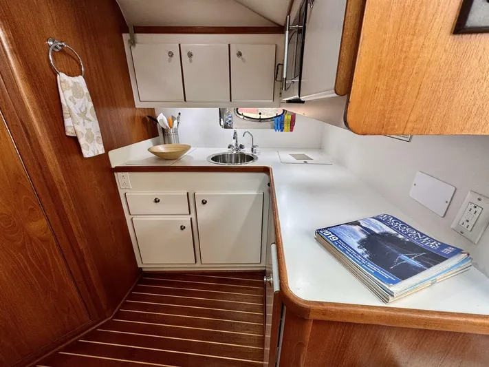 Shimako Yacht Photos Pics 