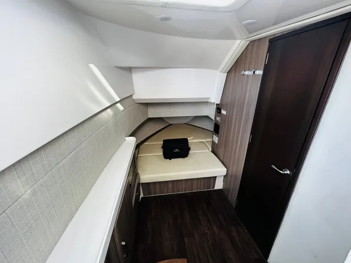  Yacht Photos Pics 2022 REGAL 38 SAV - Image 31