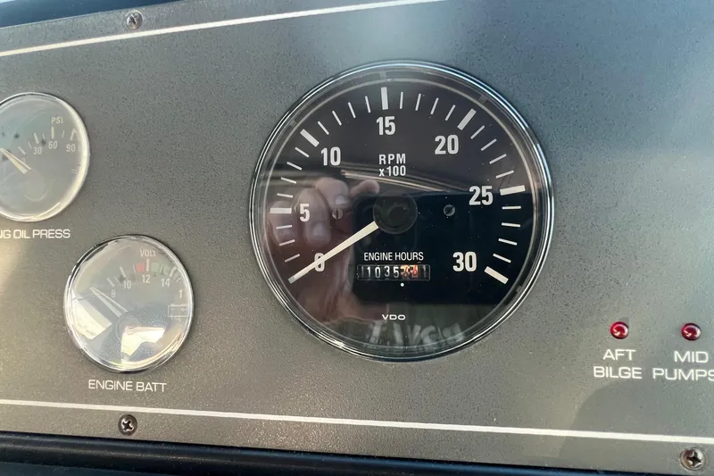  Yacht Photos Pics Dashboard of 2003 Tiara Yachts 3100 Open showing RPM and engine hours.