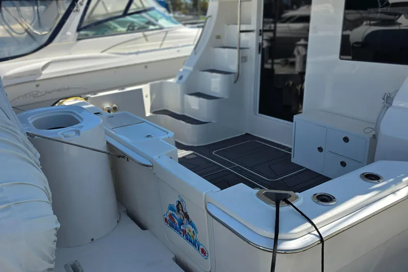 Sanctuary Yacht Photos Pics 