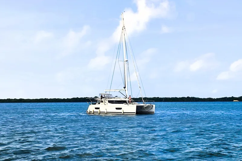 Katla Yacht Photos Pics Katla arriving at Varadero Aruba Marina - Nov. 2025