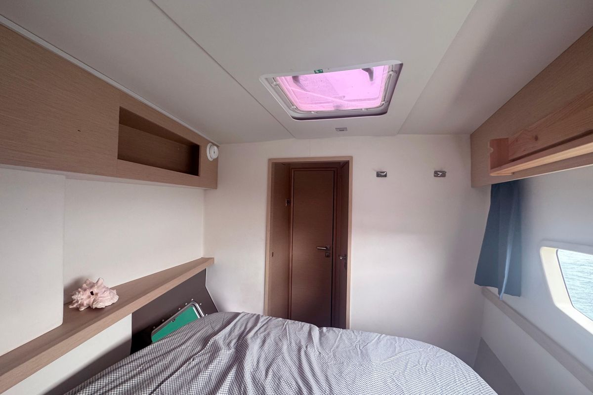 2018 Fountaine Pajot 43 