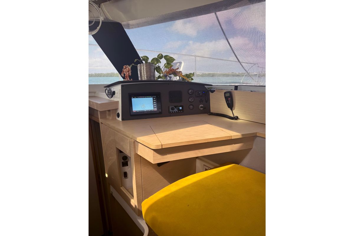 2018 Fountaine Pajot 43 