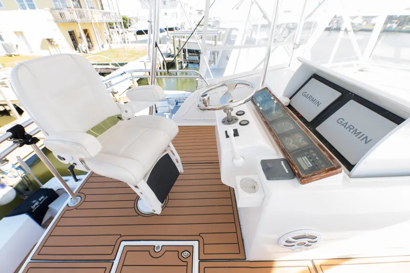 Top Shelf Yacht Photos Pics 