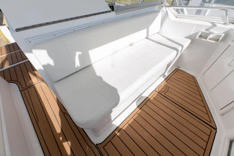 Top Shelf Yacht Photos Pics 