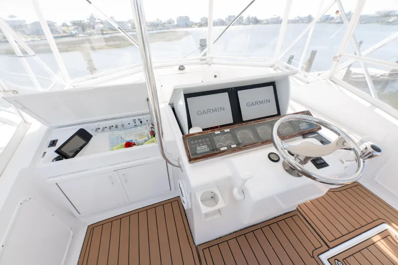 Top Shelf Yacht Photos Pics 