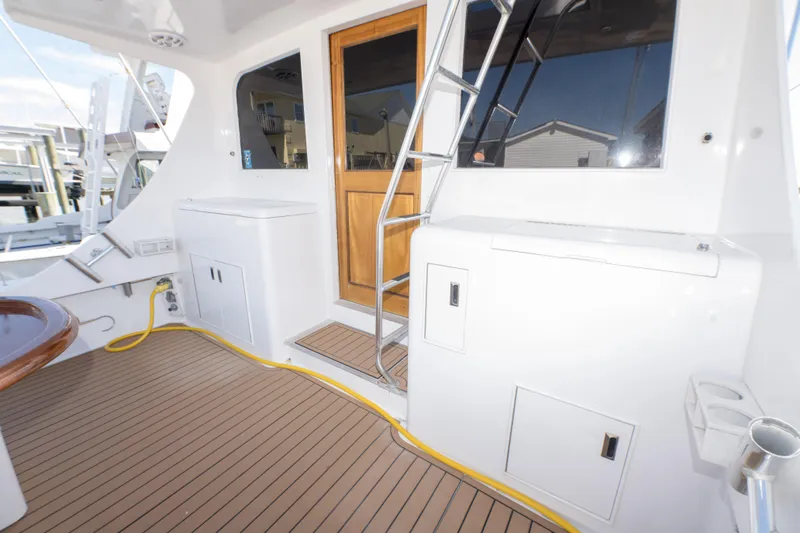 Top Shelf Yacht Photos Pics 