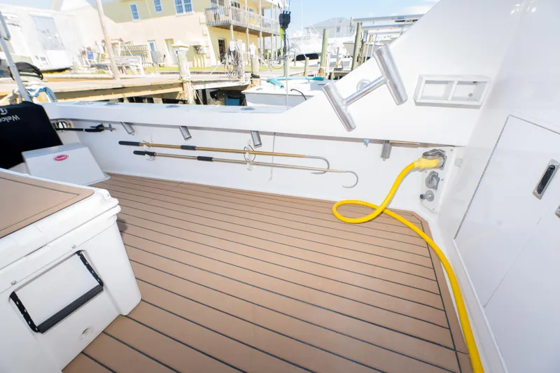 Top Shelf Yacht Photos Pics 