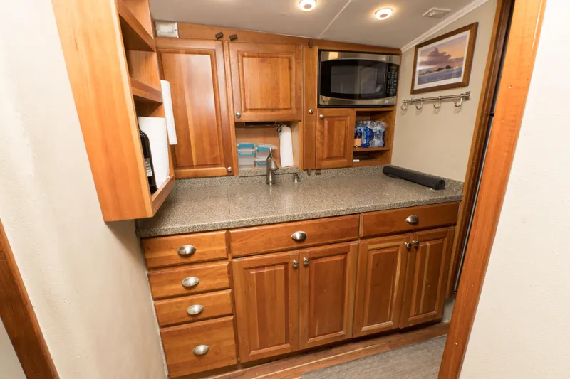 Top Shelf Yacht Photos Pics 