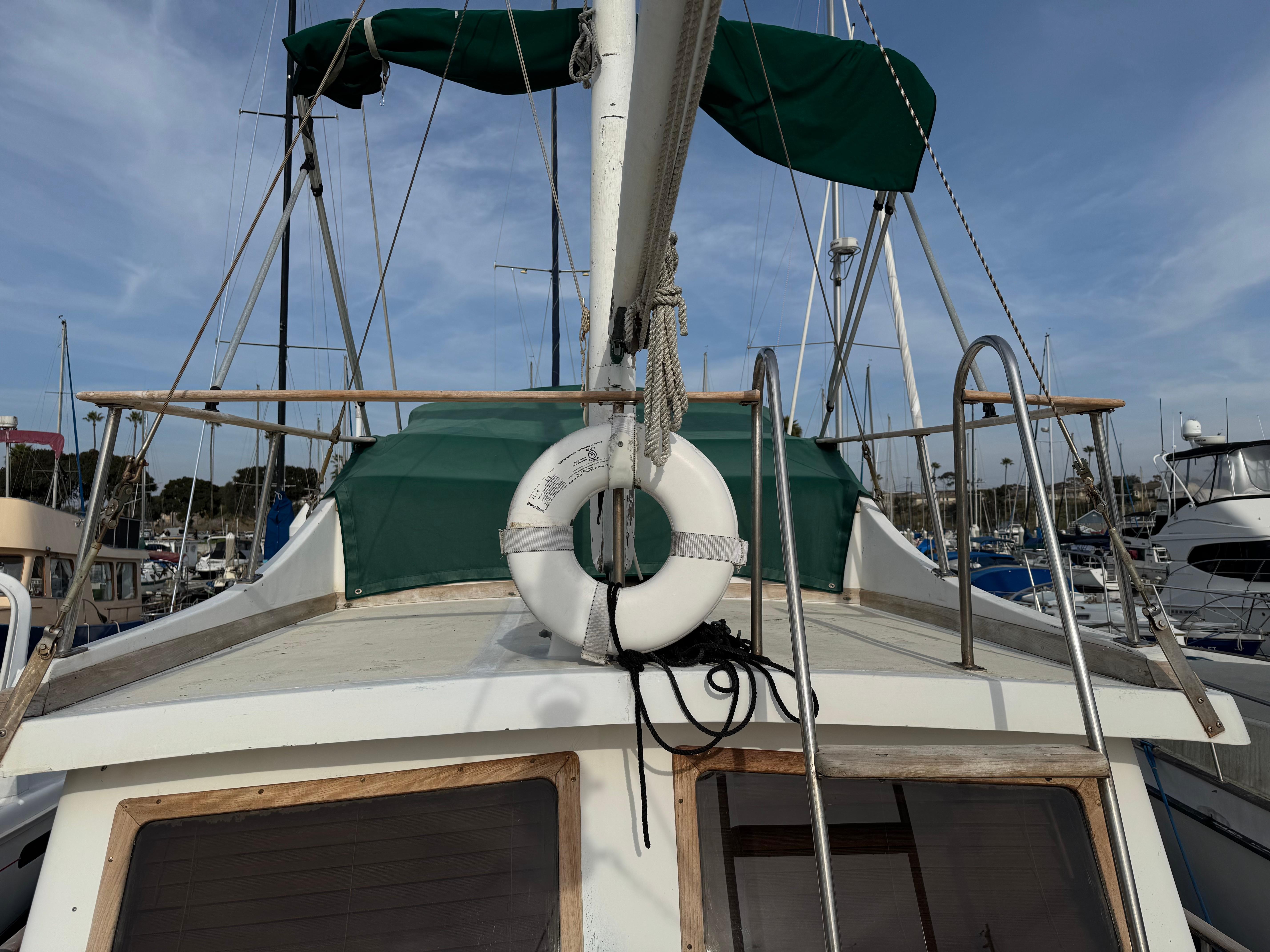 1980 CHB Trawler Trawler for sale - YachtWorld