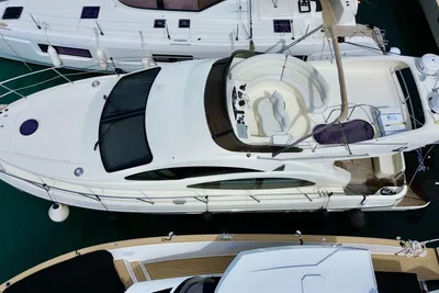 2003 Azimut 42 Fly