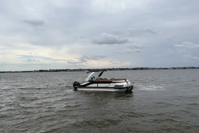 Harris Grand Mariner 250