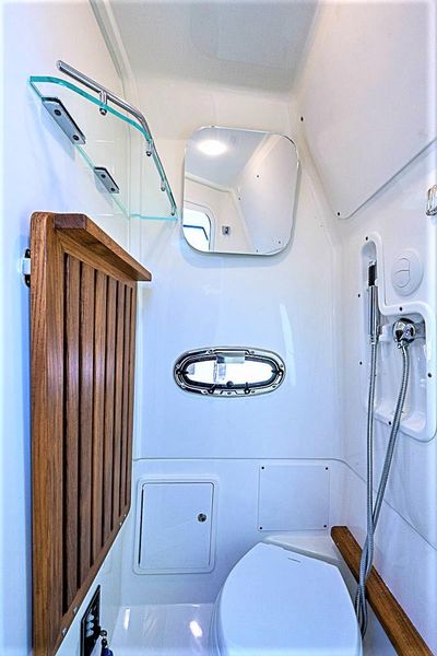 2021 Boston Whaler 380 Outrage