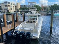 2014 Boston Whaler 370 Outrage