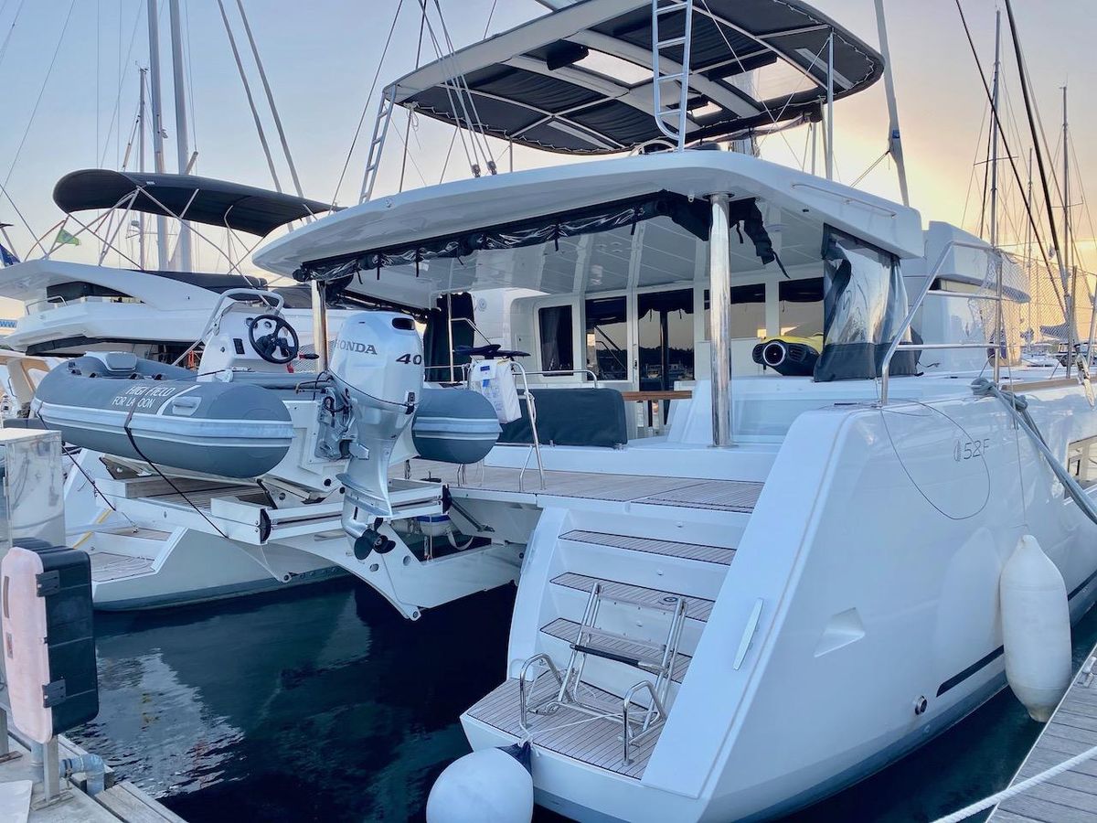 2020 Lagoon 52 