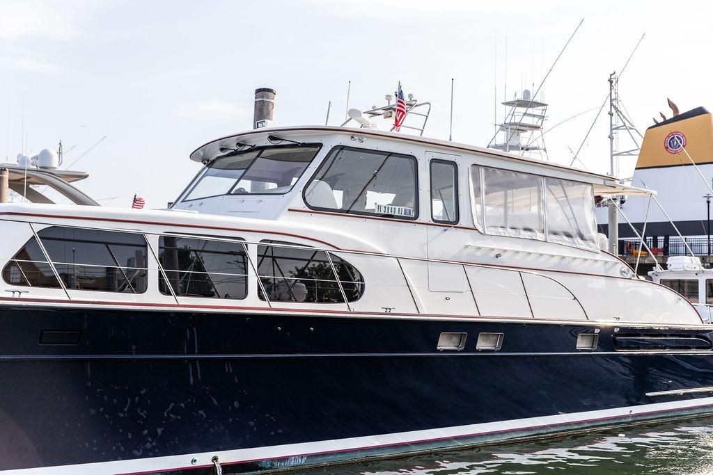 2008 Huckins 60 