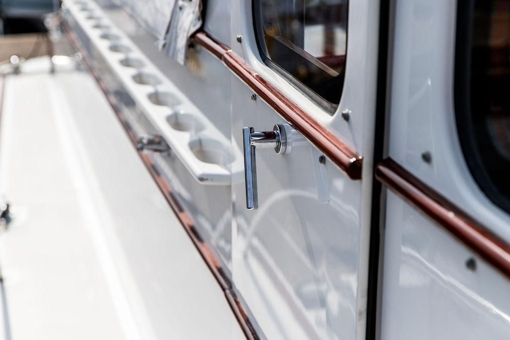 2008 Huckins 60 