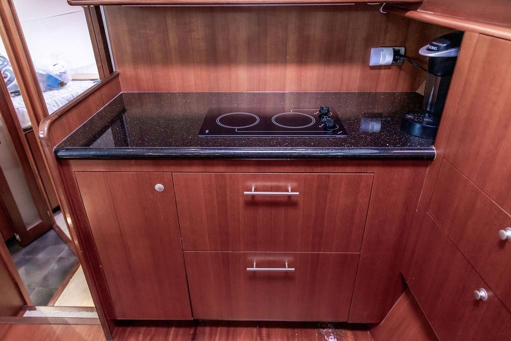2008 Huckins 60 